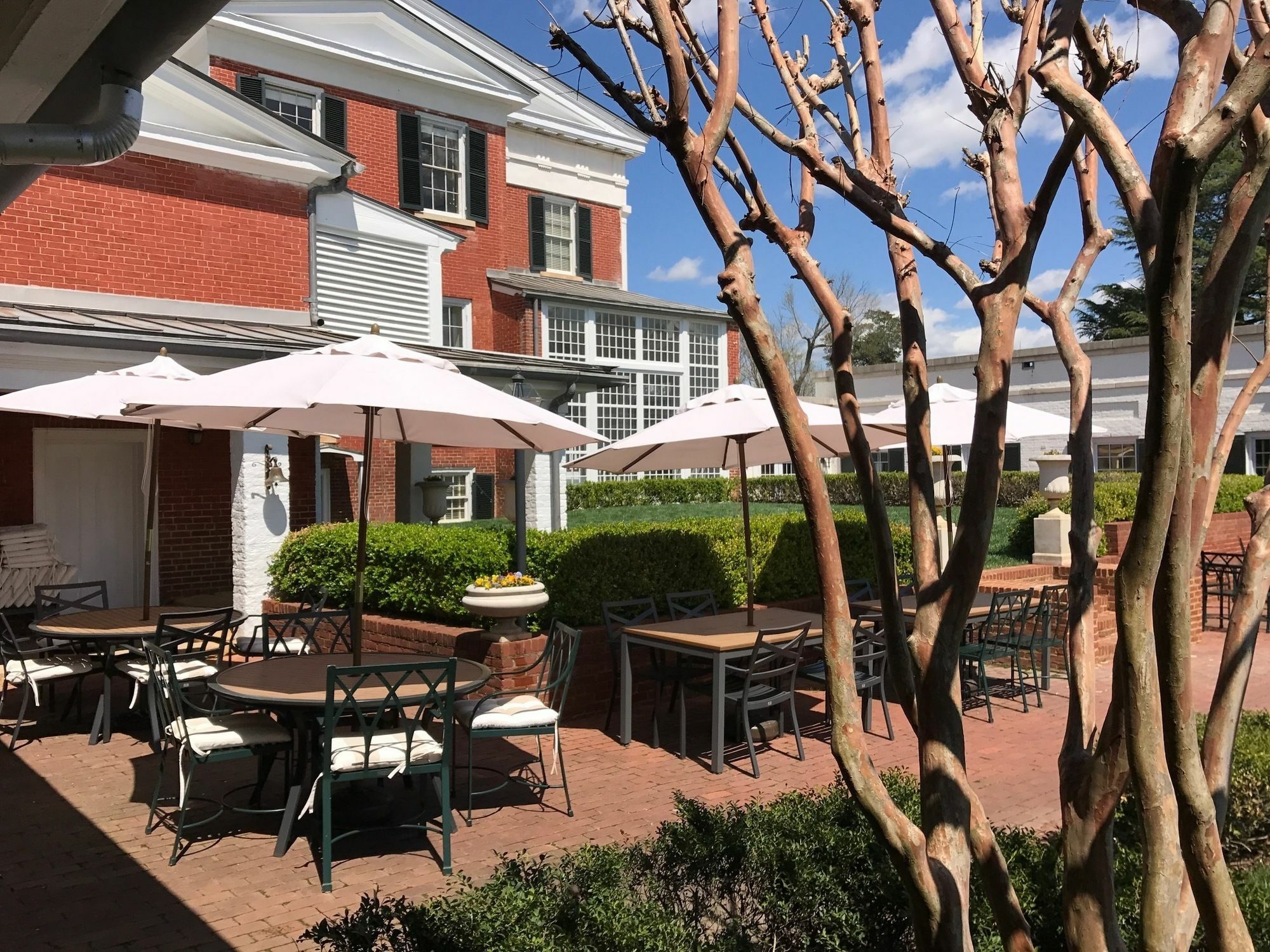 Berry Hill Hotel South Boston Bagian luar foto